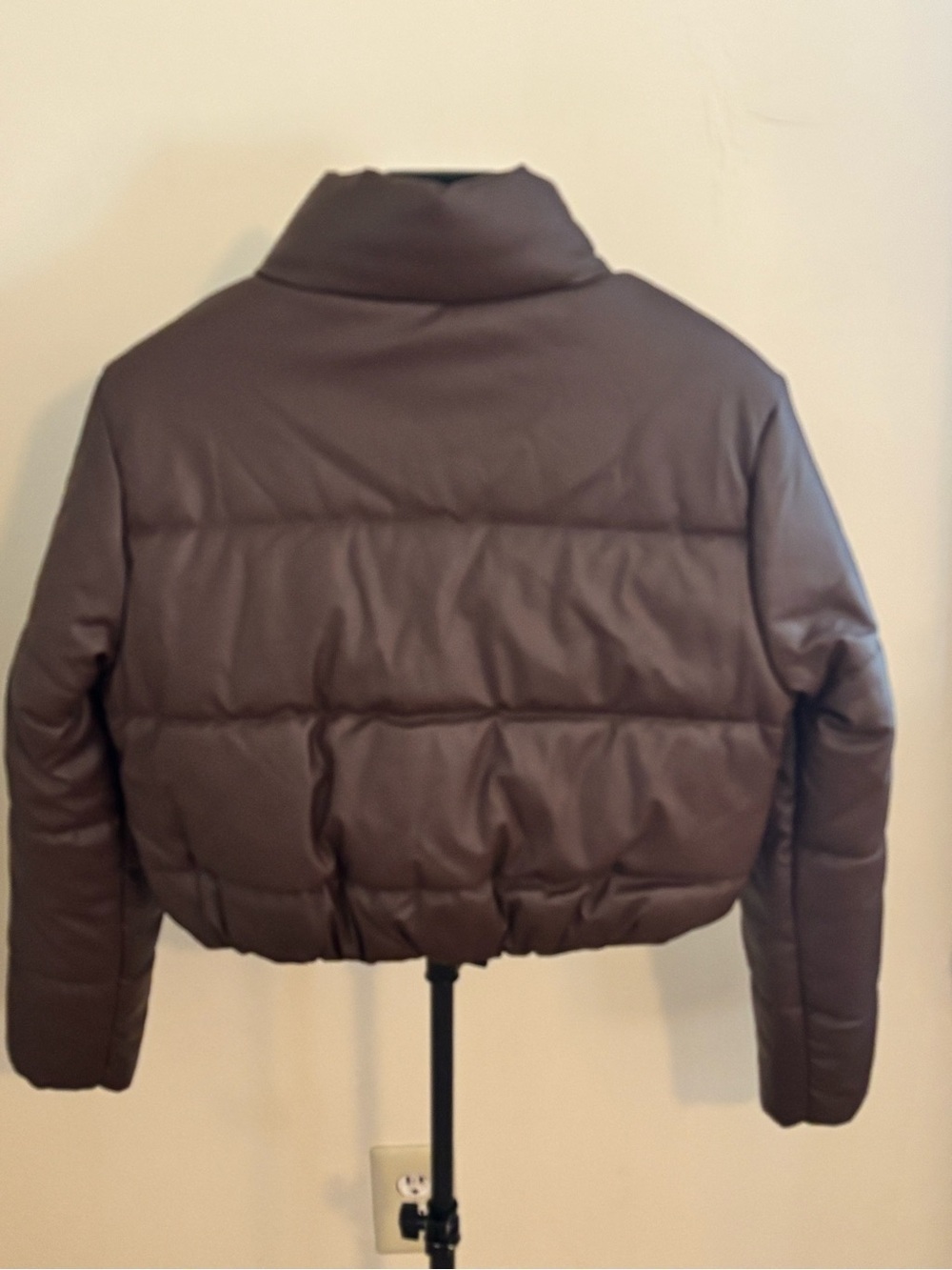 Fashion Nova Faux Leather Cropped Puffer Jacket Chocolate Brown - Picture 4 of 6